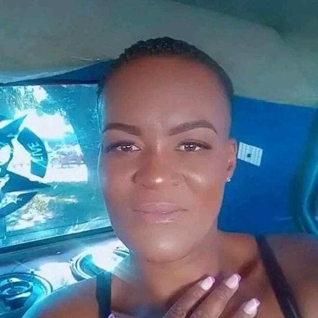 Babysitter in Johannesburg South: Sbongile