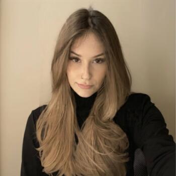 Babysitter in São José dos Campos: Tainá
