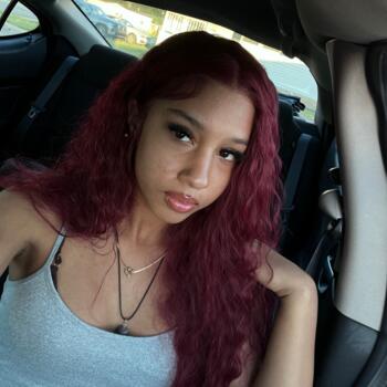Babysitter in Eagle (Michigan): Anijah