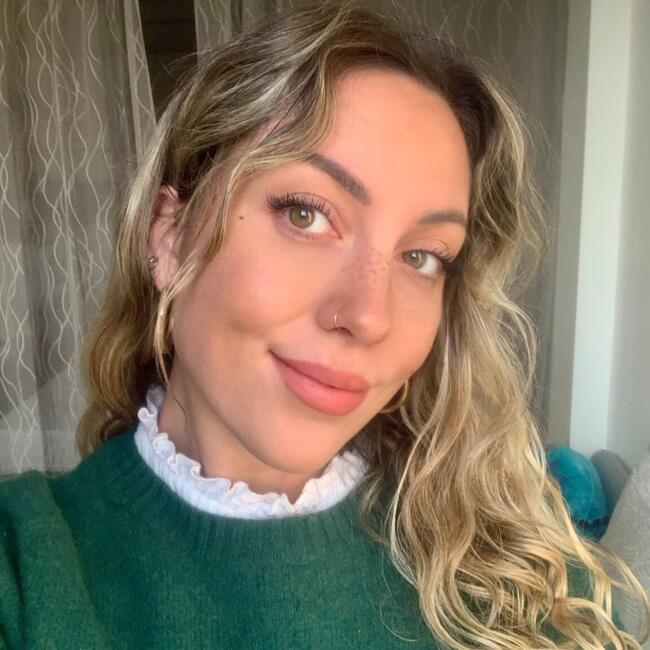 Babysitter in Toulouse: Fiona