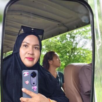 Nanny in Haarlem: Kurniasih