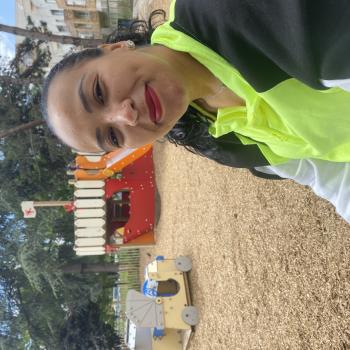 Baby-sitter in Bougival: Zahra