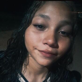 Babá em Uruará: Joana adryan