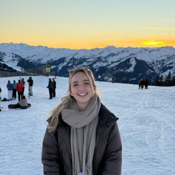 Babysitter in Oberhaching: Julia