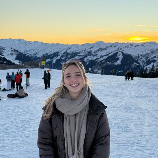 Babysitter in Oberhaching: Julia