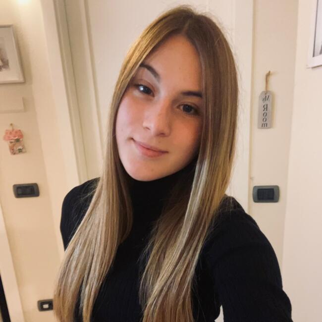 Babysitter in Sarzana: Viola