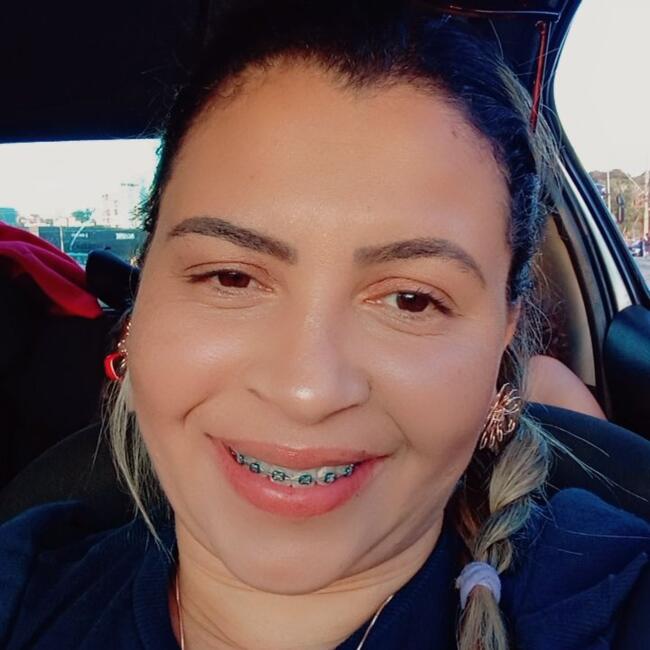 Babá em Juiz de Fora: Rosa