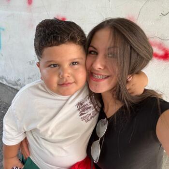 Babysitting job in Parla: babysitting job Virginia