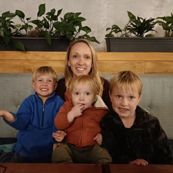 Parent Mount Maunganui: Emily