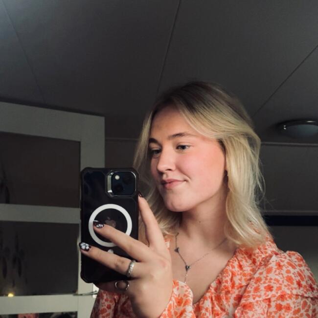 Oppas in Heeten: Nienke