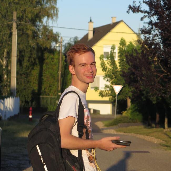 Babysitter in Munich: Csongor