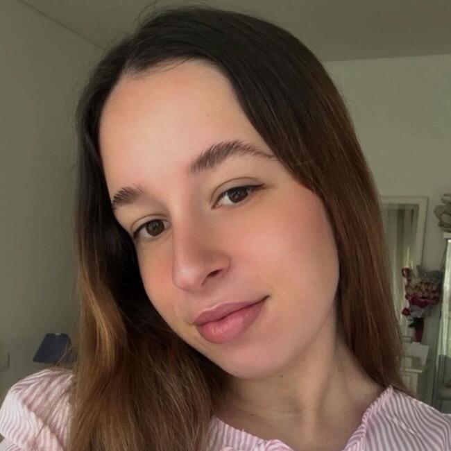 Babysitter em Neiva: Lara