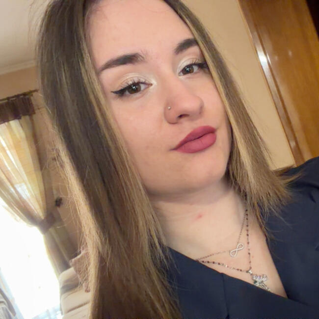 Babysitter in Peristeri: Maria