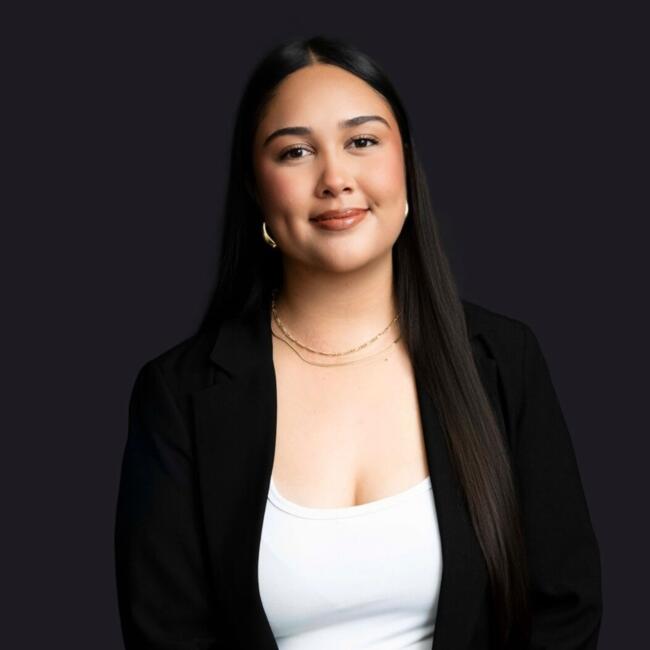 Babysitter in Brisbane: Kressida