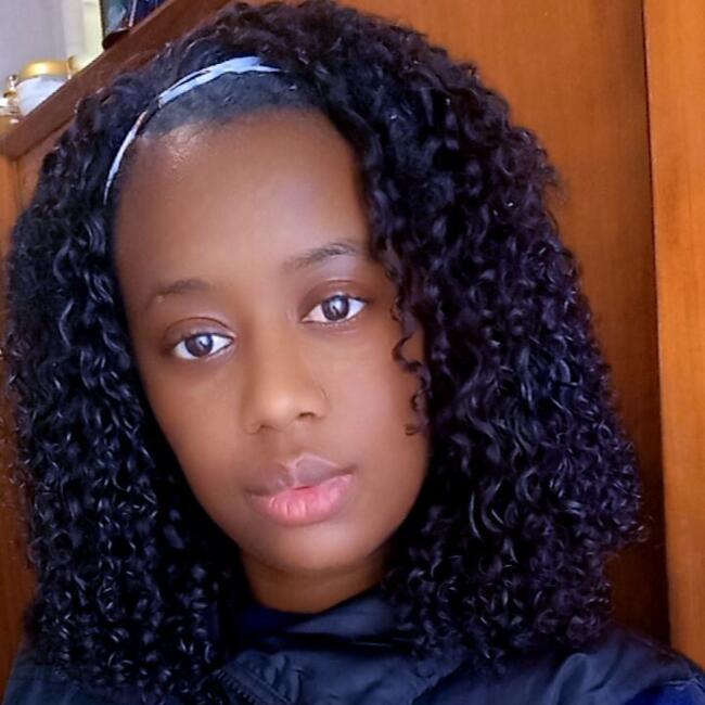 Babysitting job in Amadora: Ednilsa