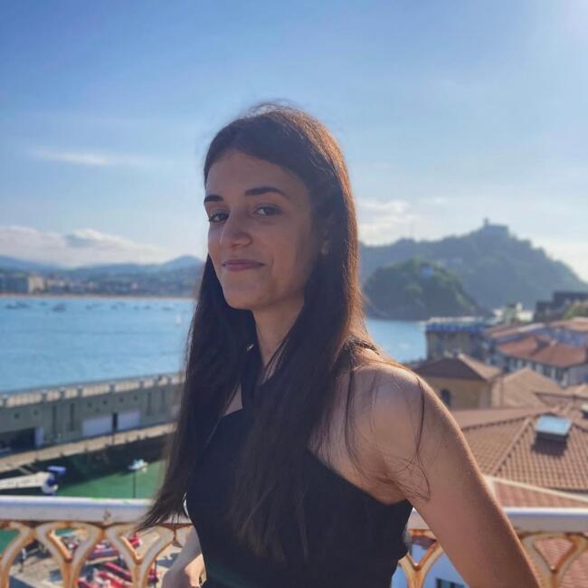 Babysitter in Donostia / San Sebastian: Naroa