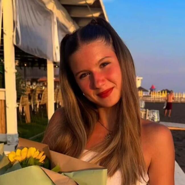 Babysitter in Ladispoli: Serena