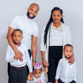 Babysitting job in Murfreesboro: Jean paul