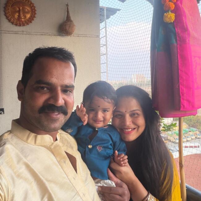 पुणे में बेबीसिटिंग की नौकरी: Yogesh