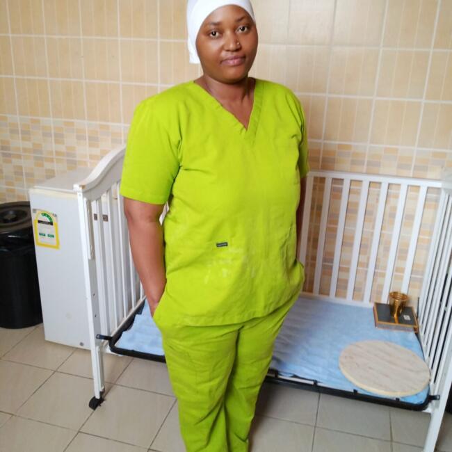 جليسة أطفال في الرياض: Alice