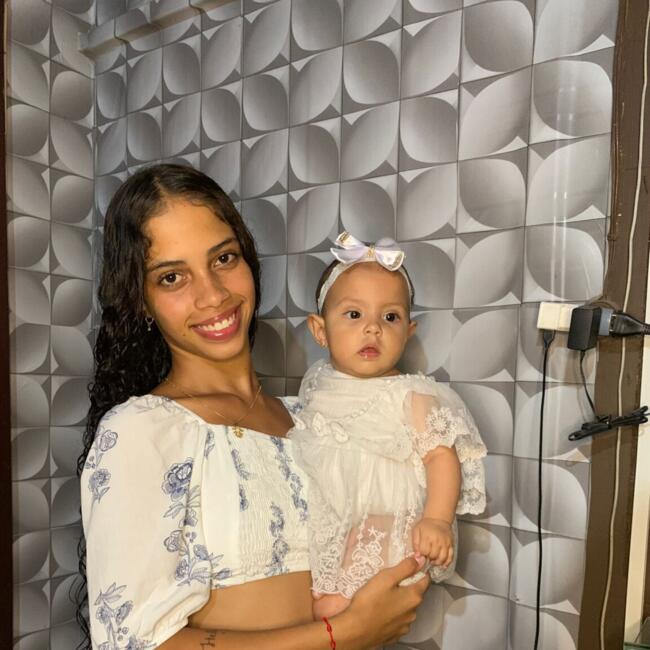 Babysitting job in Gaspar: Ana