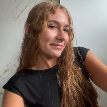 Babysitter in Lauro de Freitas: Giovanna