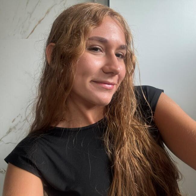 Babysitter in Lauro de Freitas: Giovanna