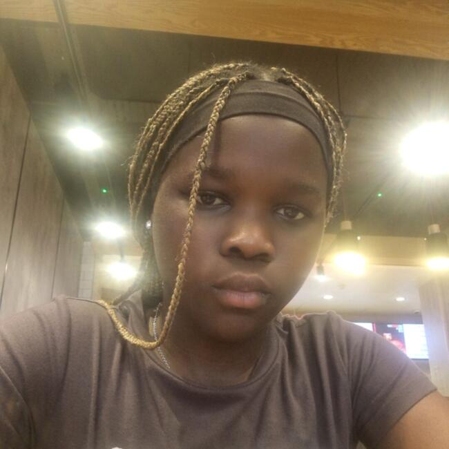 Babysitter in Manchester Square: Anuoluwa