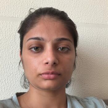 Surat में बेबीसिटिंग की नौकरी: बेबीसिटिंग से जुड़े काम Nikita