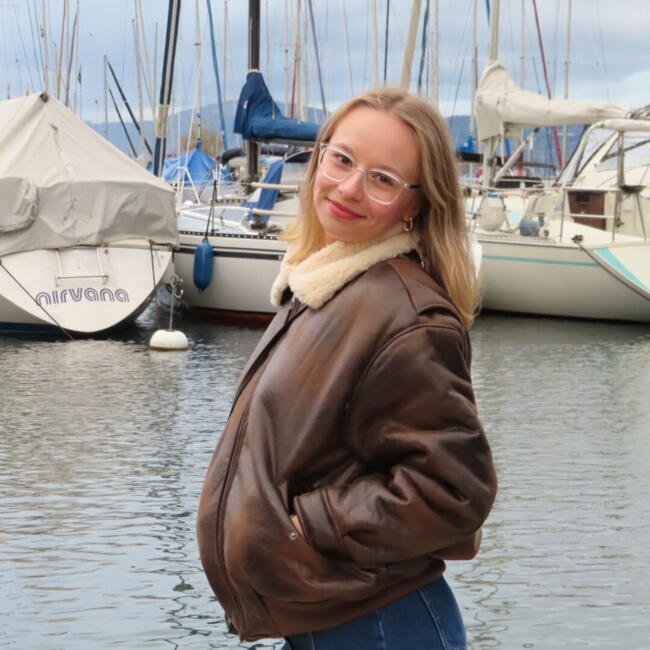 Babysitter in Saint-Léonard: Chloé