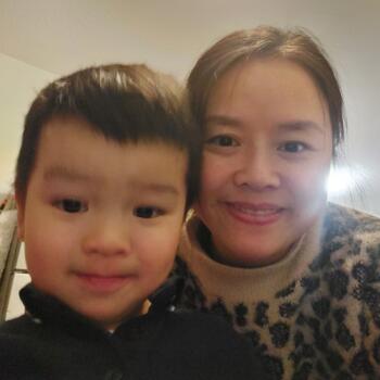 Job de garde d'enfants à Voiron: job de garde d'enfants Thi kim Oanh