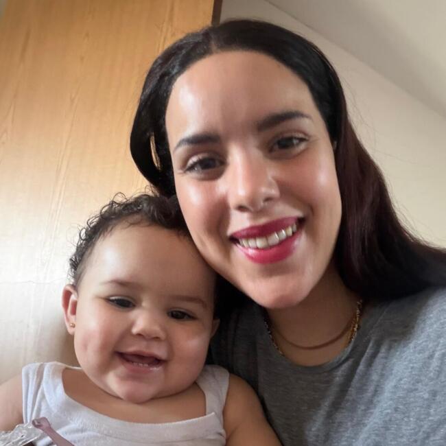 Babysitting job in London: Chaimaa