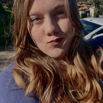 Baby-sitter Saint-Estève: Stella