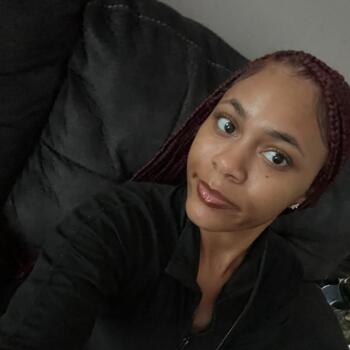Nanny in Markham (Illinois): Kameryn