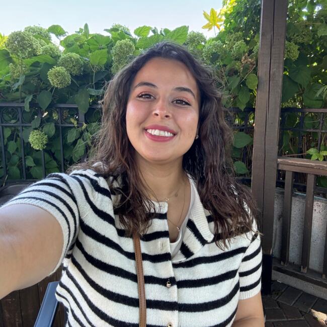 Babysitter in Ottawa: Ikhlass