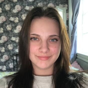 Barnvakt i Hollola: Beea