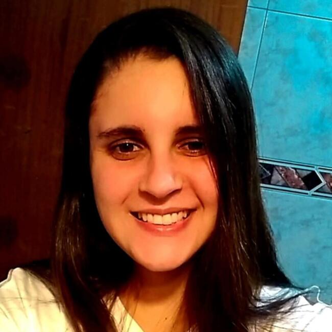 Babá em Rio das Ostras: Francine