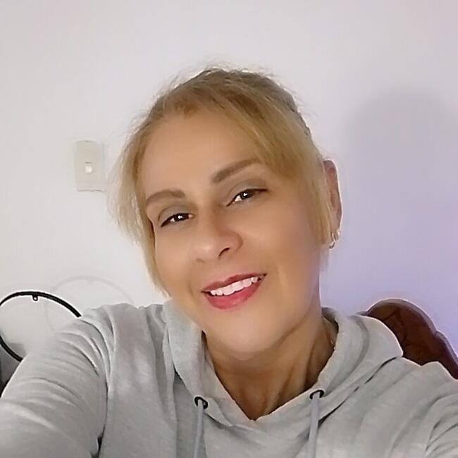Babysitter in Caracas: Yeli