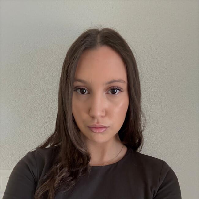 Babysitter in Lausanne: Neyla
