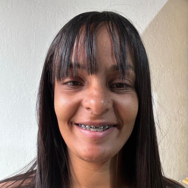 Babysitter in Belo Horizonte: Priscilla
