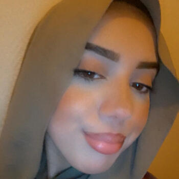 Nanny in Sint-Agatha-Berchem: Rania