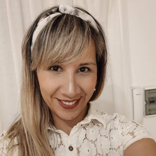 Babysitter in Buenos Aires: Cintia itati