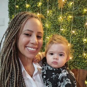 Emprego de babá em Contagem: emprego de babá Selly