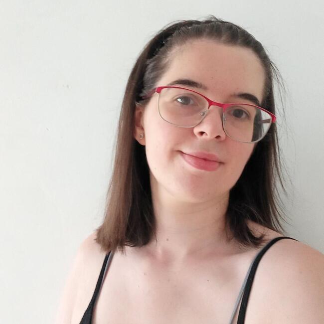 Babysitter in Poperinge: Laura