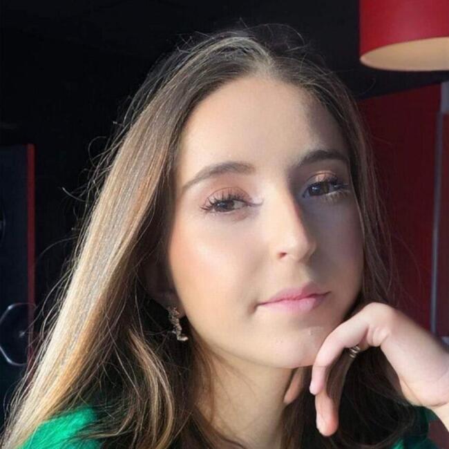 Babysitter in Aix-en-Provence: Stecy