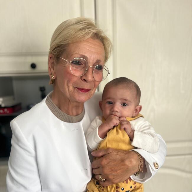 Babysitter in Morlanwelz-Mariemont: Dîna