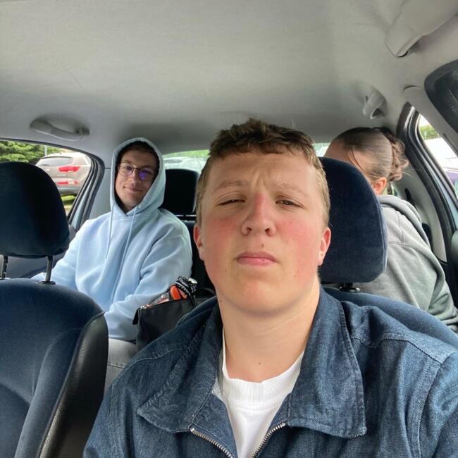 Babysitter in Saint-Planchers: Victor