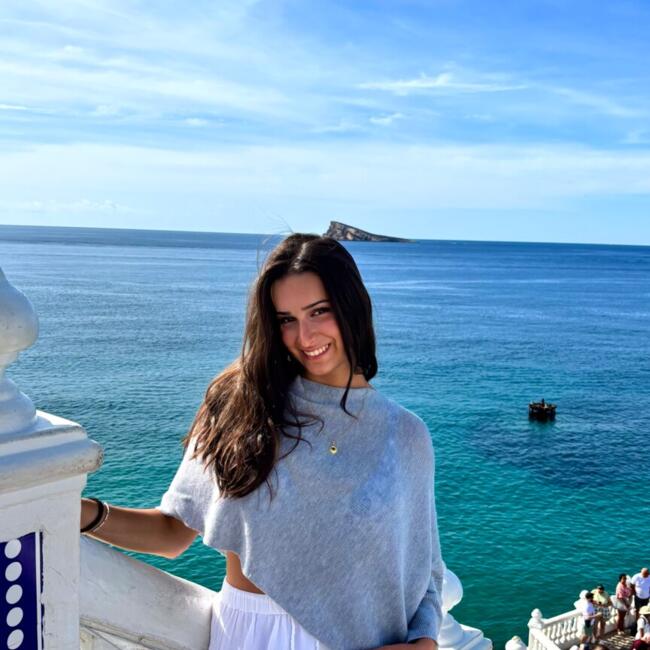 Babysitter in Coimbra: Gabriela