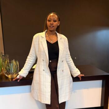 Babysitter in Johannesburg: Dimpho