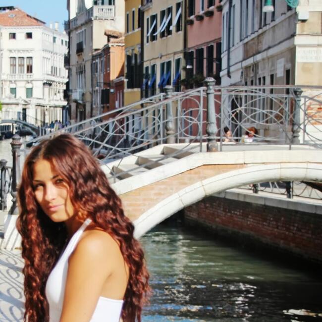 Lavoro per babysitter a Valdieri: Amina